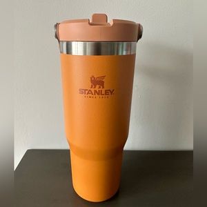 Stanley 30oz IceFlow in Ochre